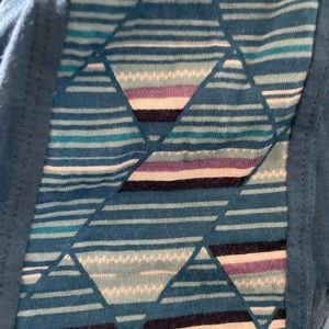 Women’s long sleeve lightweight hooded tee